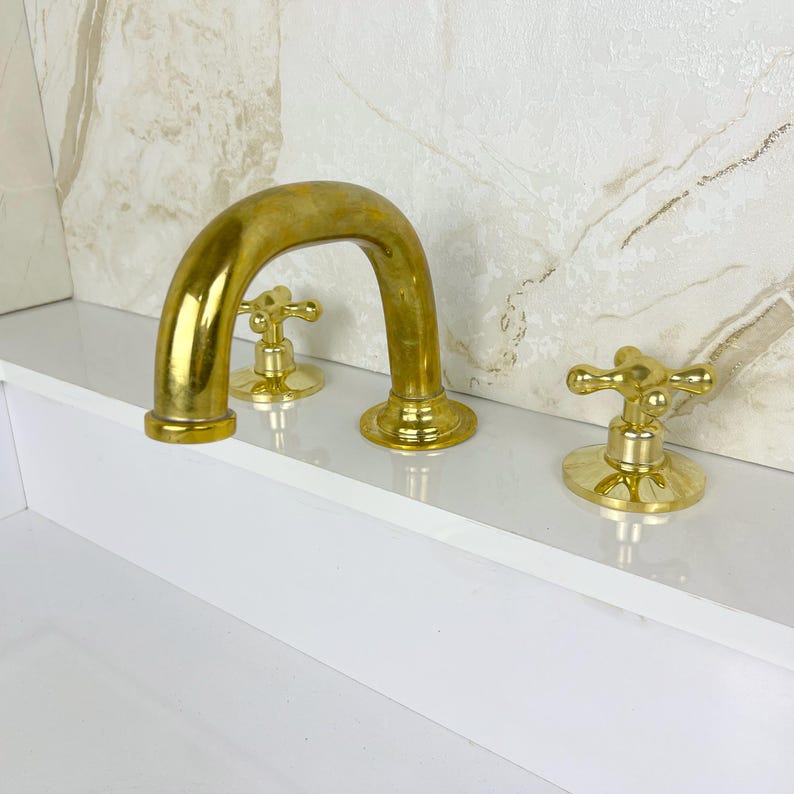 3 Hole Bath Faucet with Dual Cross Handles