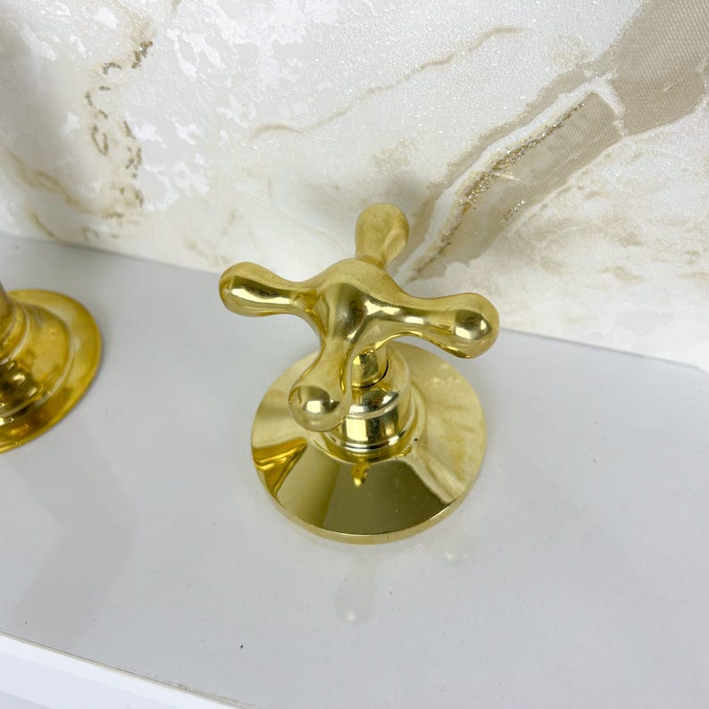 Widespread Bathroom Faucet With Cross Handles